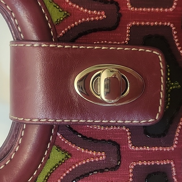 Vintage Isabella Fiore Y2K Floral Hand Beaded Satchel - Picture 4 of 14